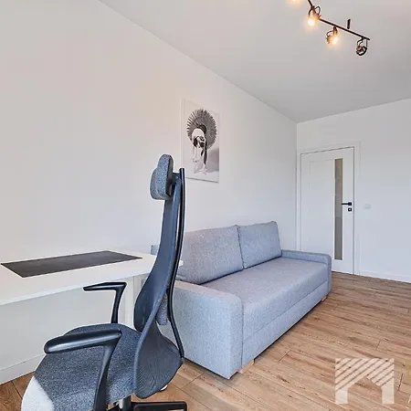 Primo Deluxe By Lookap Apartment