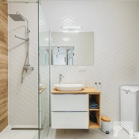 Primo Deluxe By Lookap